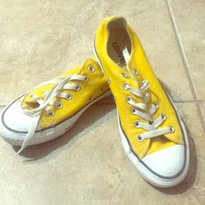 Yellow All-Star Converse - Reserved